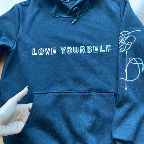 BTS Love Yourself black sweatshirt hoodie S - Picture 7 of 9
